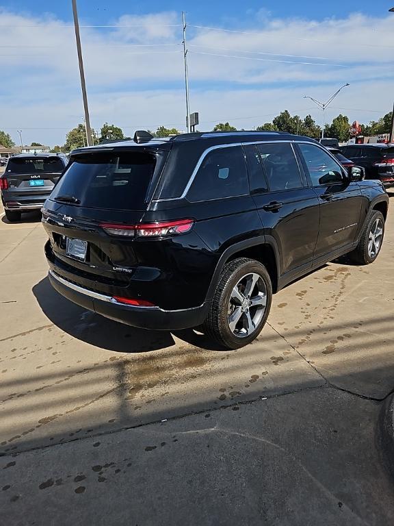 used 2023 Jeep Grand Cherokee car, priced at $31,266