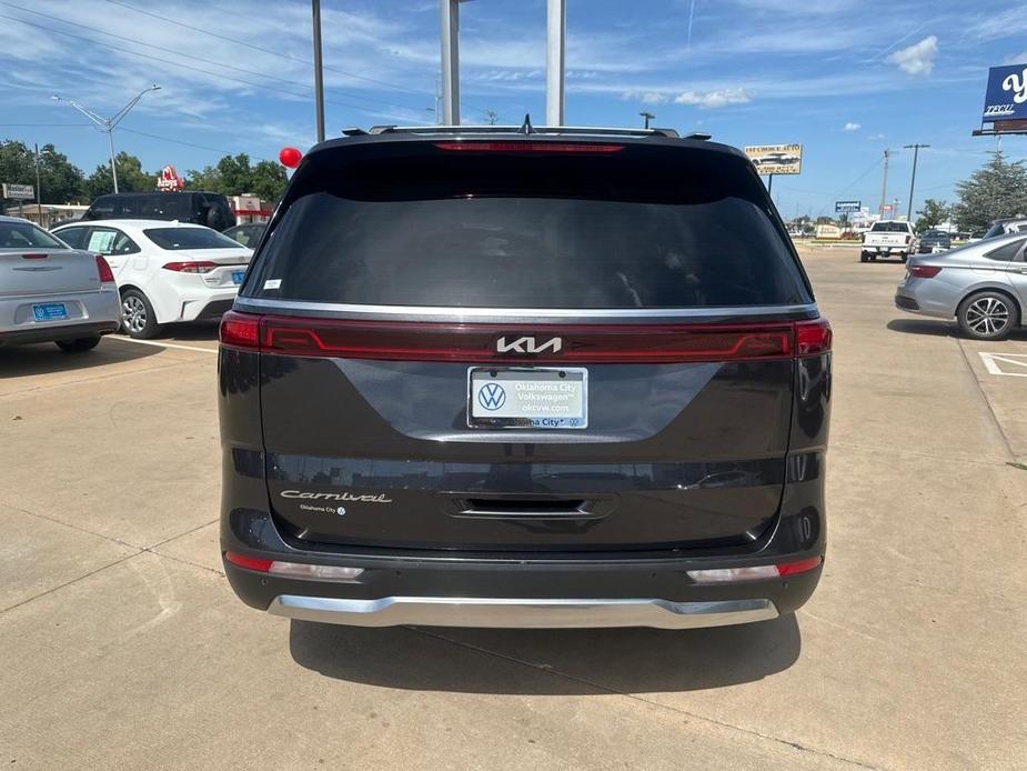 used 2022 Kia Carnival car, priced at $38,500