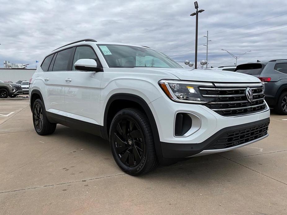 new 2024 Volkswagen Atlas car, priced at $40,108