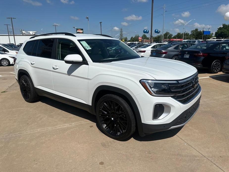 new 2024 Volkswagen Atlas car, priced at $47,641