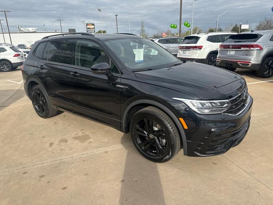 new 2024 Volkswagen Tiguan car, priced at $31,048