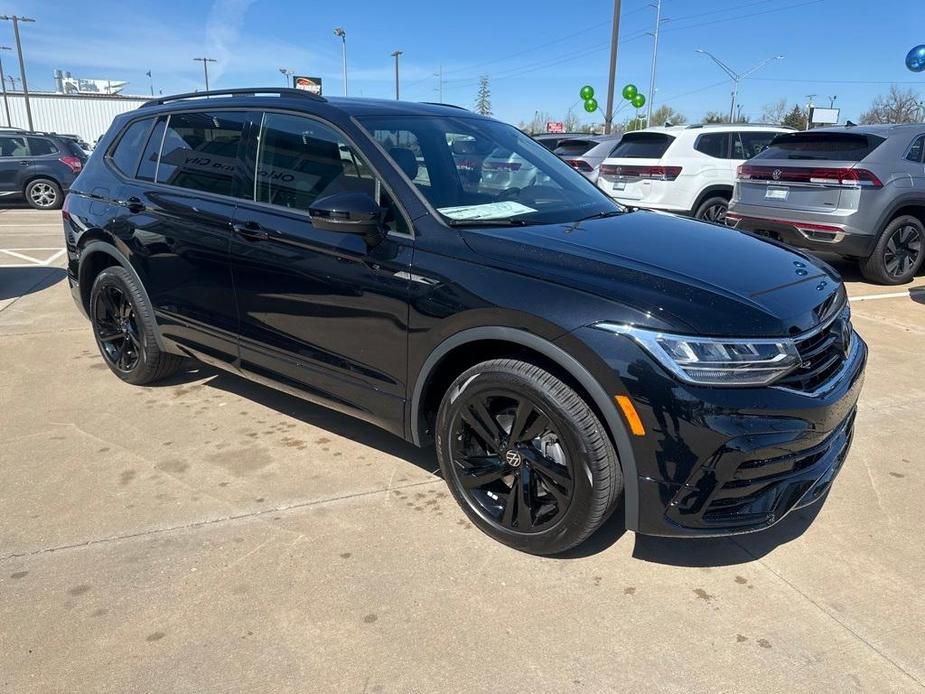 new 2024 Volkswagen Tiguan car, priced at $34,504