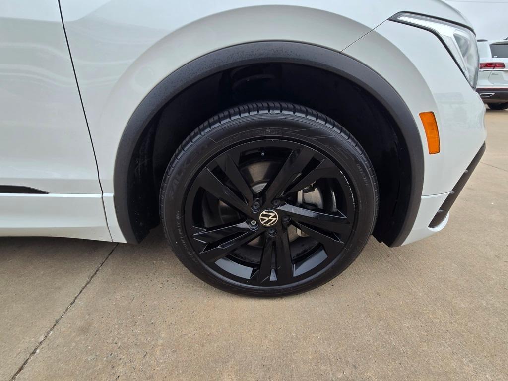 used 2023 Volkswagen Tiguan car, priced at $20,999