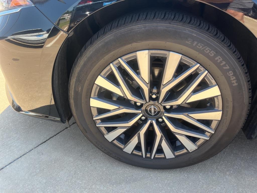used 2024 Nissan Altima car, priced at $20,000