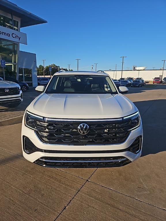 new 2026 Volkswagen Atlas car, priced at $57,517