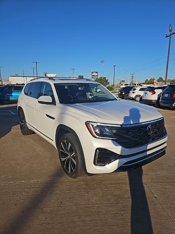 new 2026 Volkswagen Atlas car, priced at $57,517