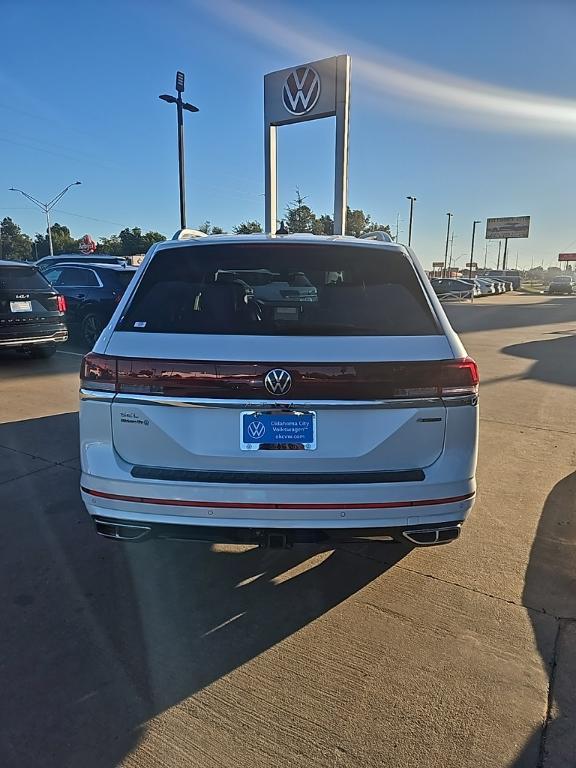 new 2026 Volkswagen Atlas car, priced at $57,517