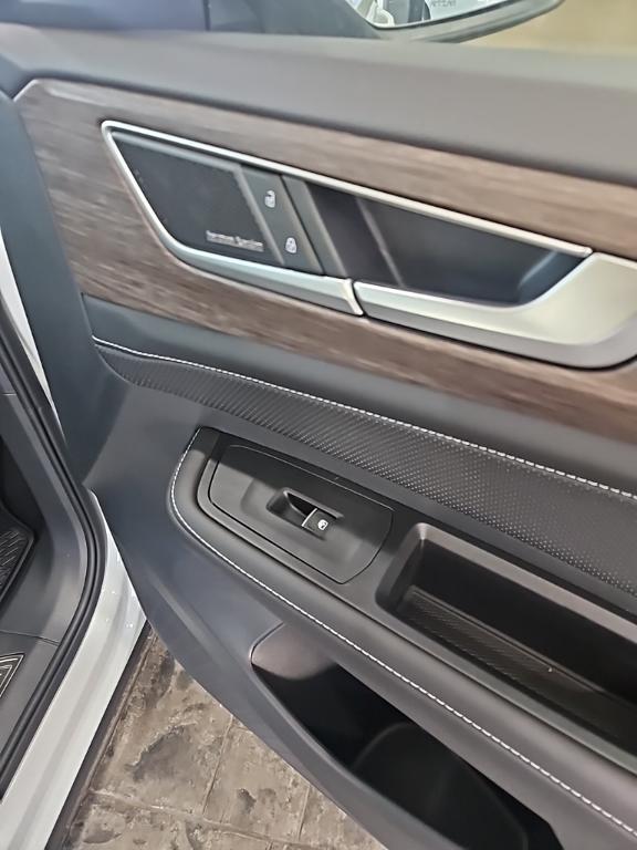 new 2026 Volkswagen Atlas car, priced at $57,517