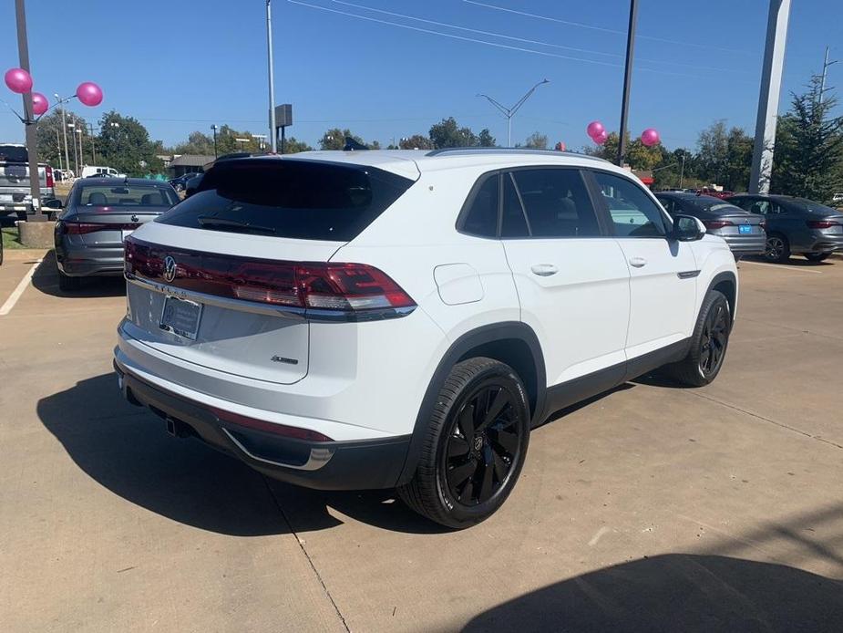 new 2025 Volkswagen Atlas Cross Sport car, priced at $47,411