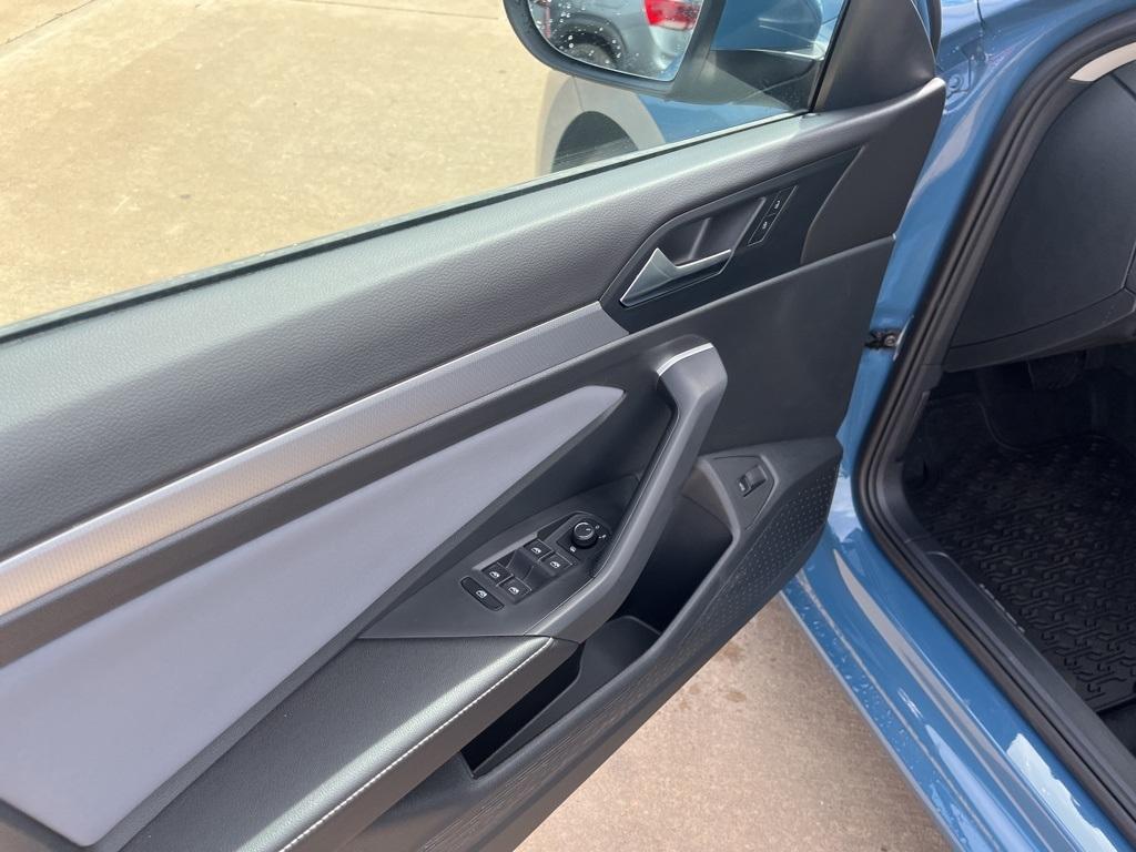 new 2025 Volkswagen Jetta car, priced at $26,120