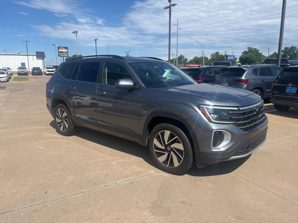 used 2024 Volkswagen Atlas car, priced at $31,900