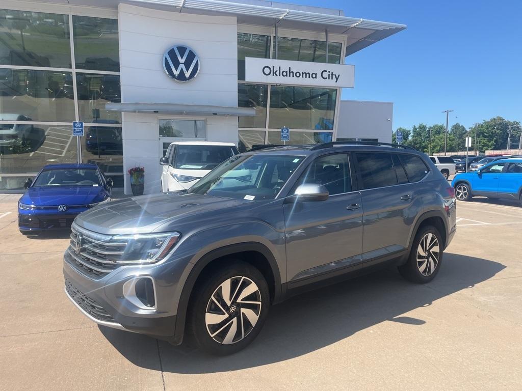used 2024 Volkswagen Atlas car, priced at $32,300