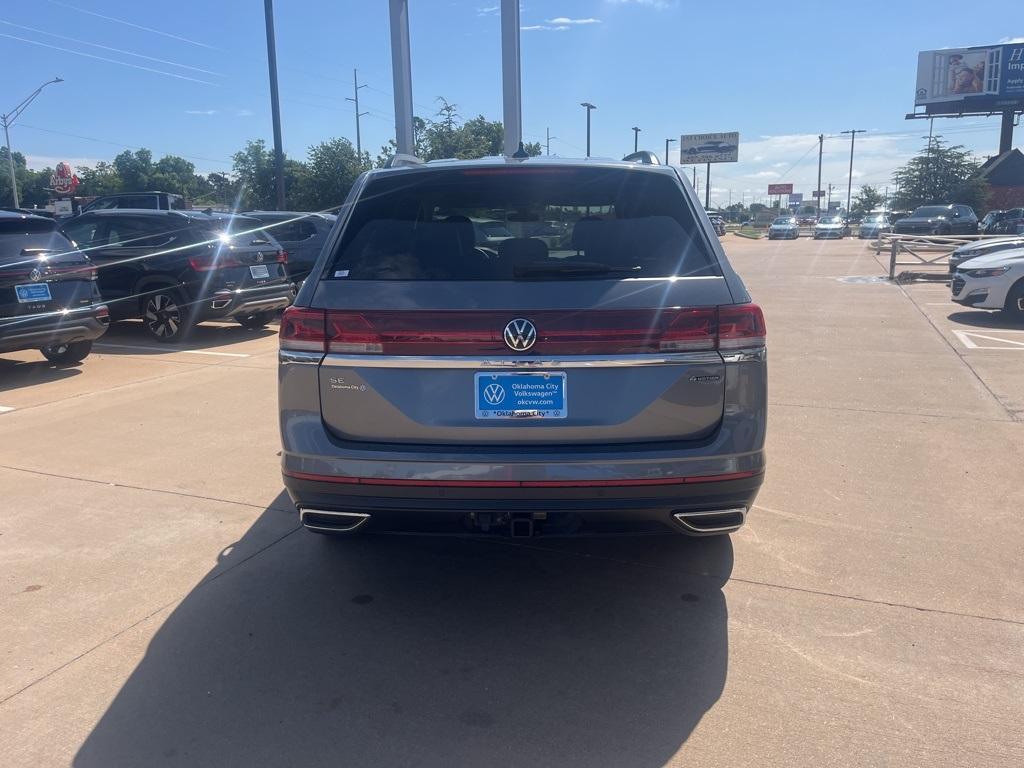 used 2024 Volkswagen Atlas car, priced at $31,900