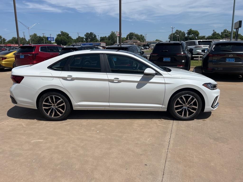 new 2025 Volkswagen Jetta car, priced at $27,557