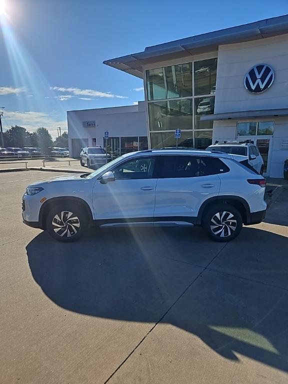 new 2025 Volkswagen Tiguan car, priced at $31,288