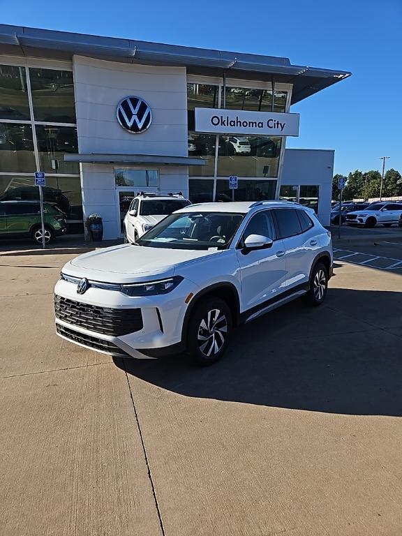 new 2025 Volkswagen Tiguan car, priced at $31,288