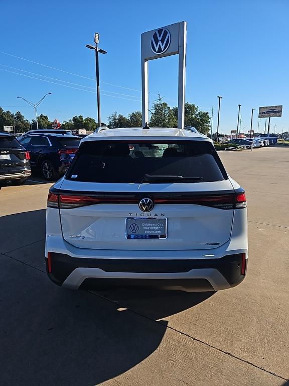 new 2025 Volkswagen Tiguan car, priced at $31,288