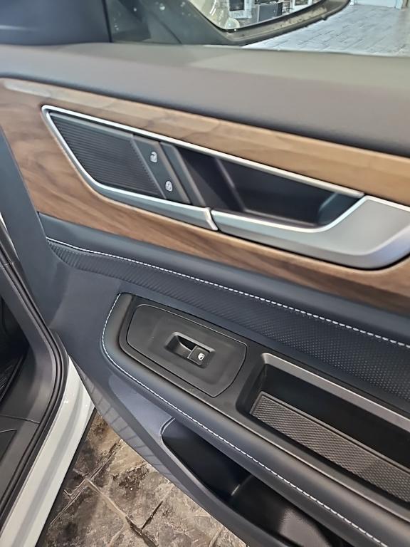 new 2026 Volkswagen Atlas car