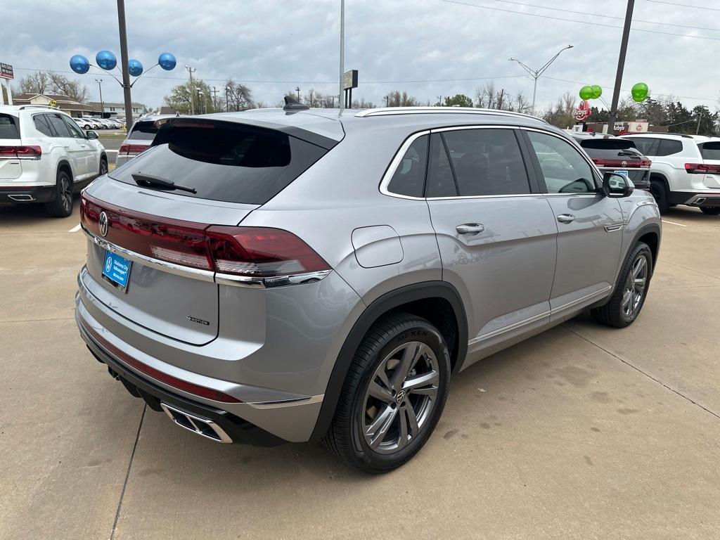 new 2024 Volkswagen Atlas Cross Sport car, priced at $47,099