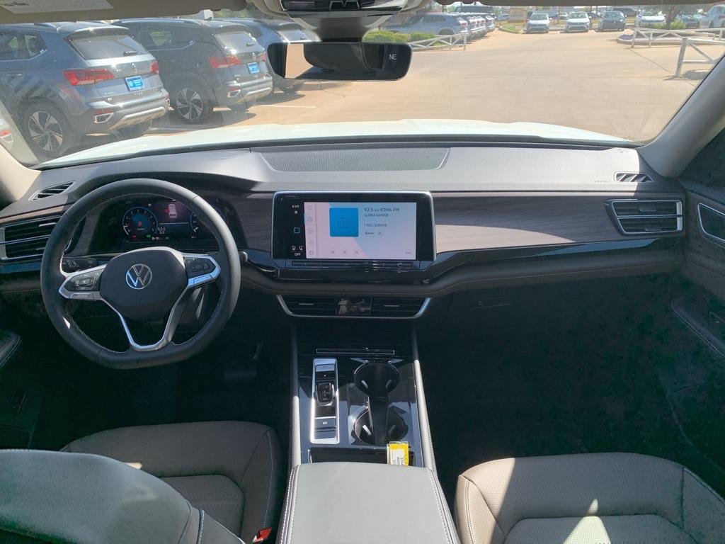 new 2025 Volkswagen Atlas car, priced at $48,347
