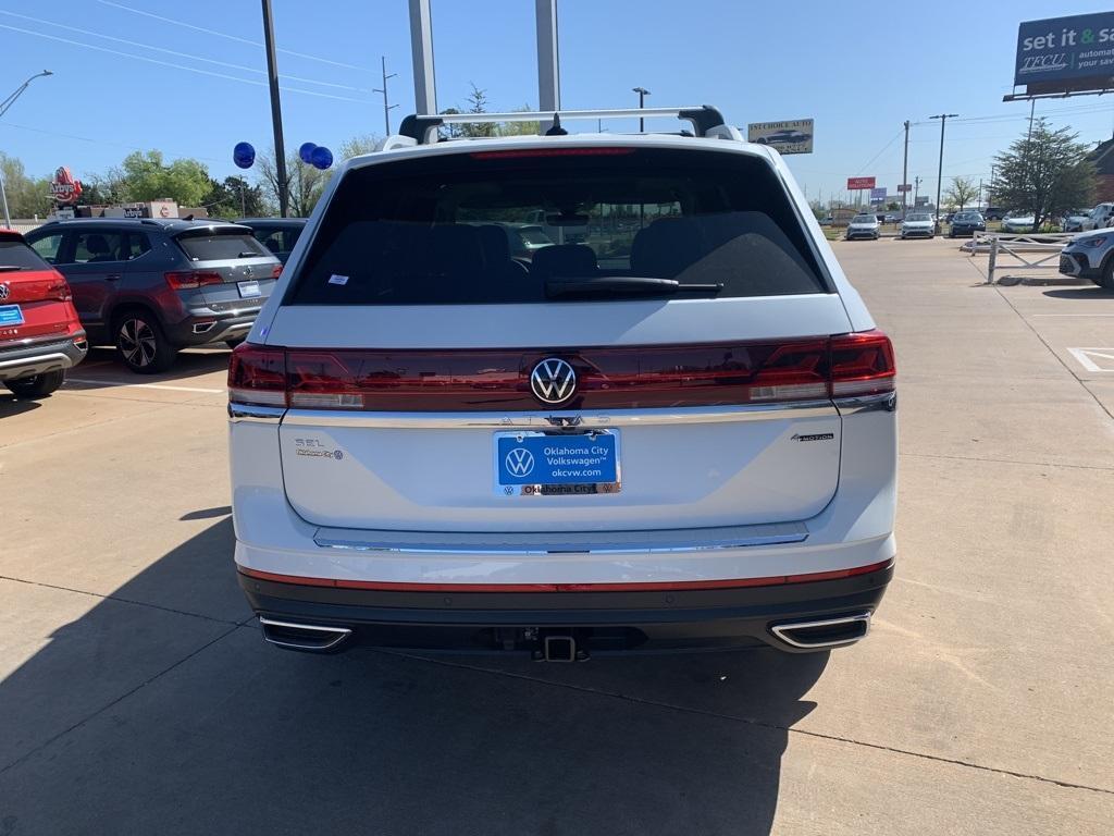 new 2025 Volkswagen Atlas car, priced at $48,347