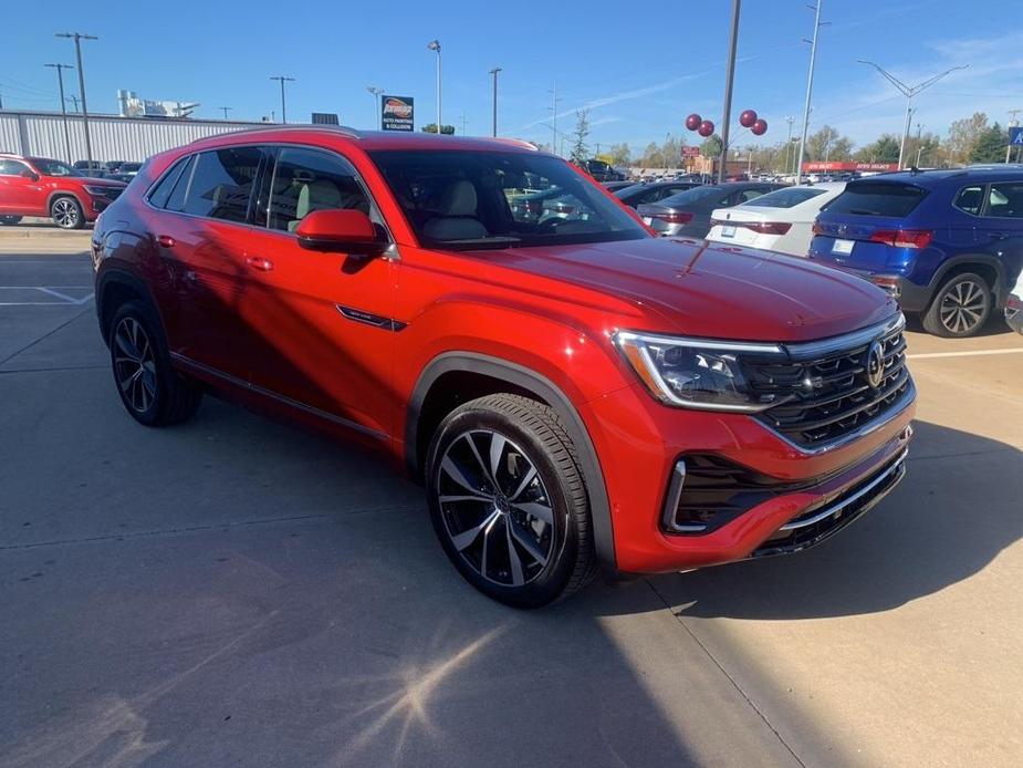 new 2024 Volkswagen Atlas Cross Sport car, priced at $51,074