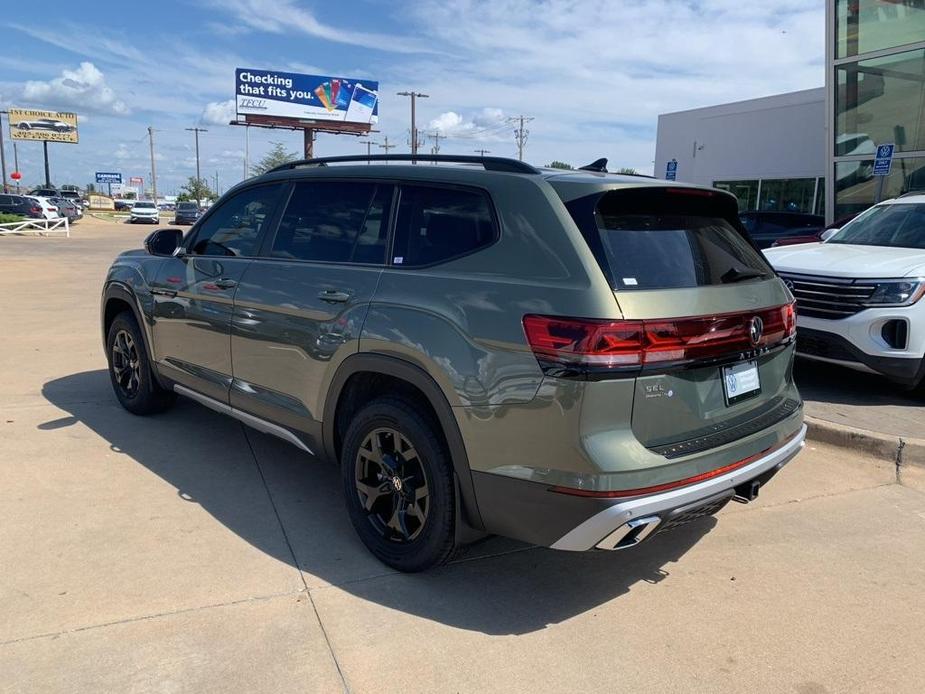 new 2024 Volkswagen Atlas car, priced at $48,758