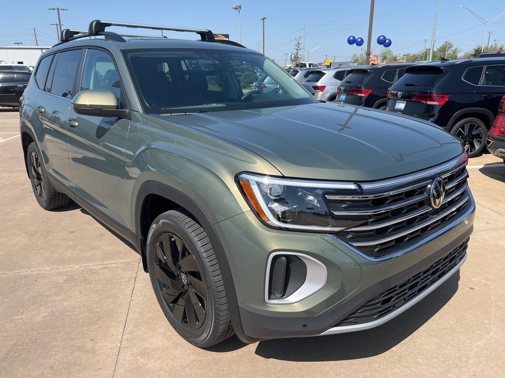 new 2025 Volkswagen Atlas car, priced at $45,843