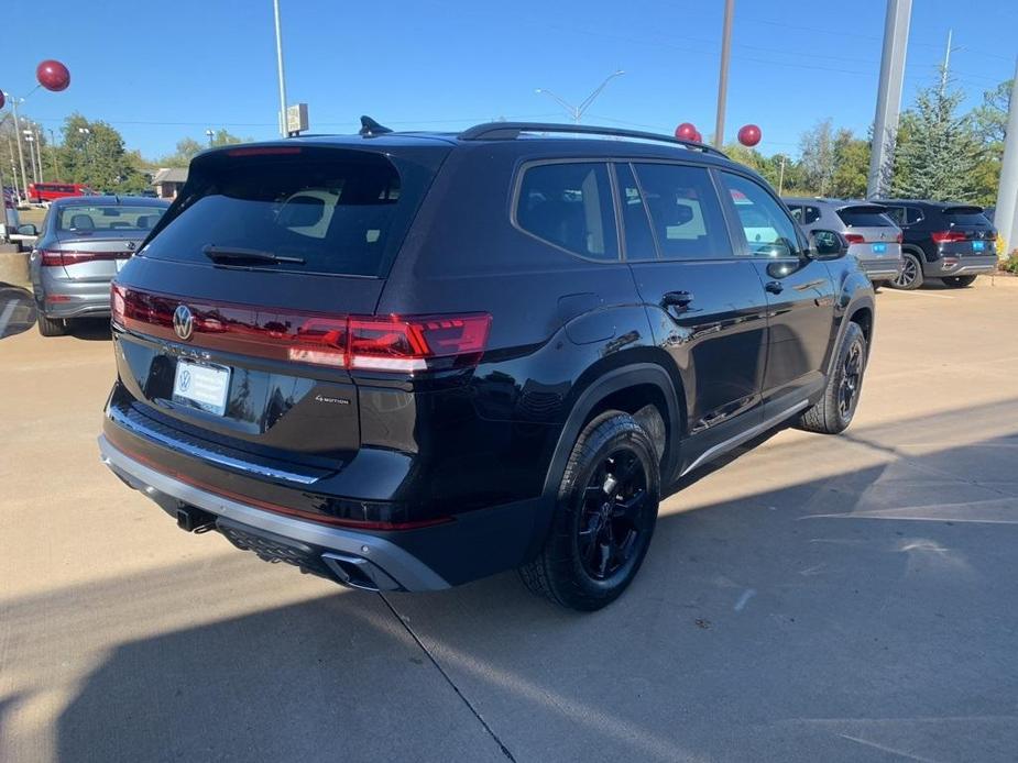 new 2025 Volkswagen Atlas car, priced at $48,002