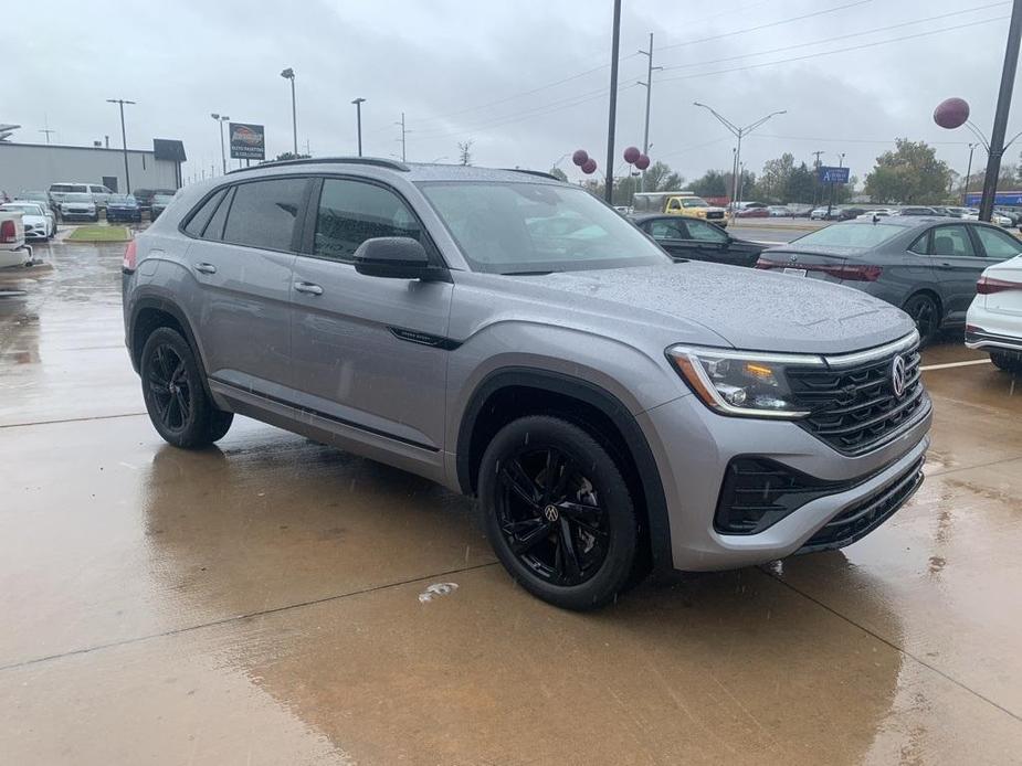 new 2025 Volkswagen Atlas Cross Sport car, priced at $48,512