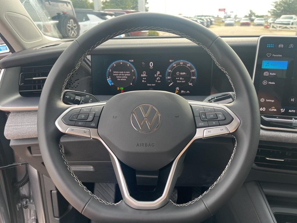 new 2025 Volkswagen Tiguan car, priced at $31,786
