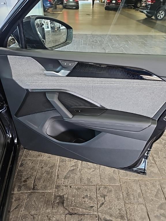 new 2025 Volkswagen Tiguan car, priced at $31,671