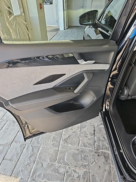 new 2025 Volkswagen Tiguan car, priced at $31,671