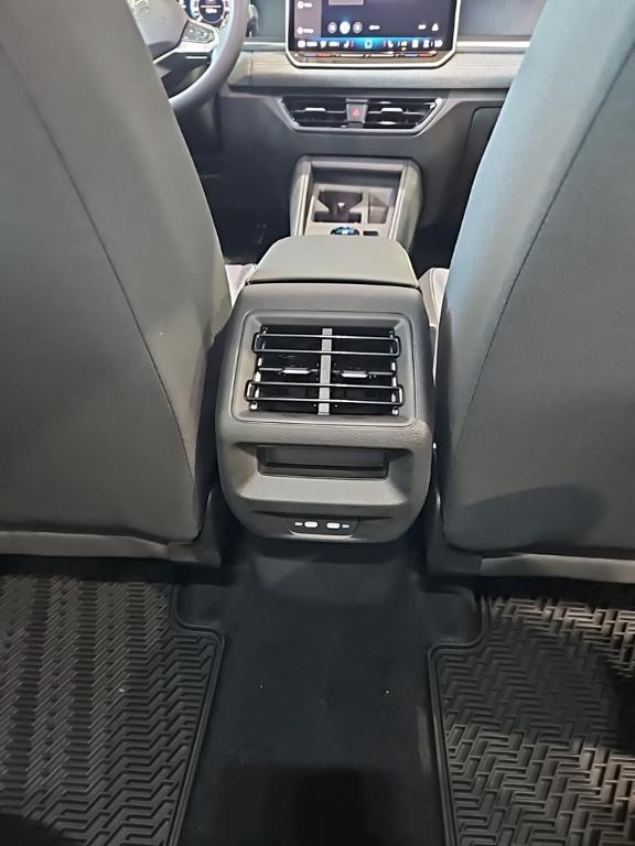 new 2025 Volkswagen Tiguan car, priced at $31,671