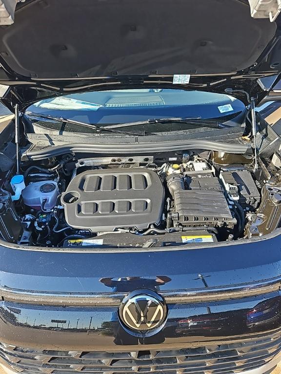 new 2025 Volkswagen Tiguan car, priced at $31,671