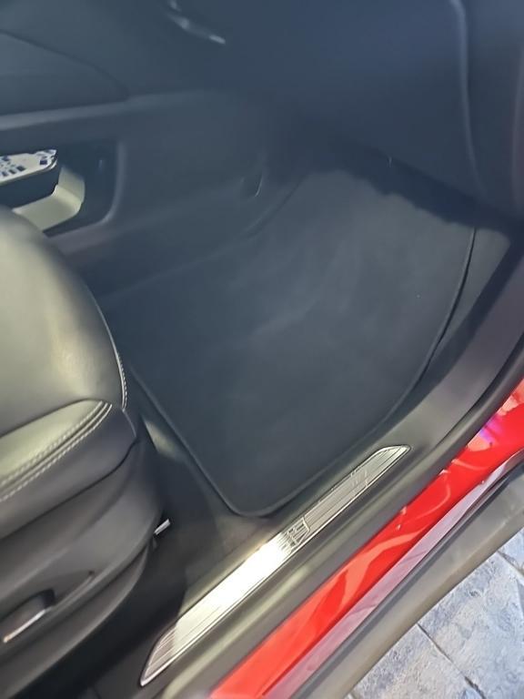 used 2023 Cadillac XT5 car, priced at $27,999