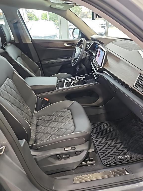 new 2026 Volkswagen Atlas car