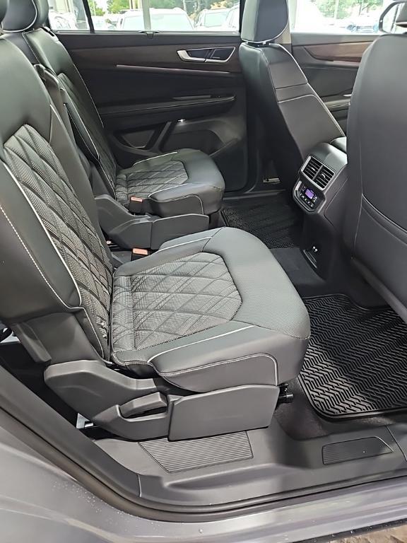 new 2026 Volkswagen Atlas car