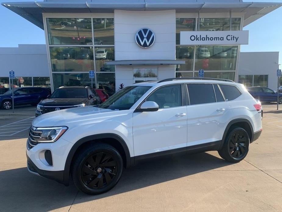 new 2025 Volkswagen Atlas car, priced at $44,475