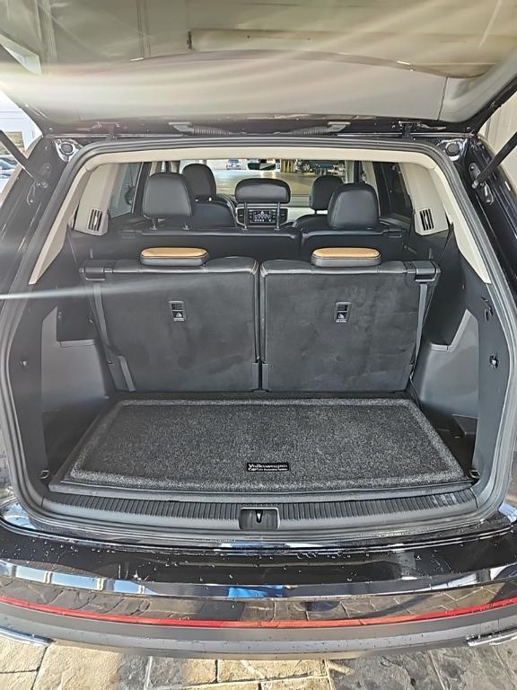 used 2021 Volkswagen Atlas car, priced at $20,999