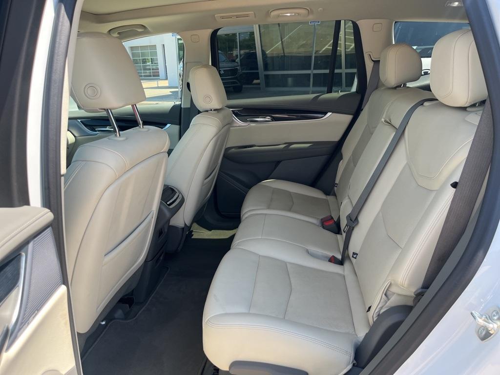 used 2024 Cadillac XT6 car, priced at $45,887