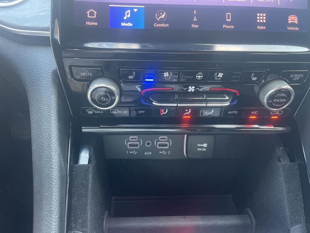 used 2022 Jeep Grand Cherokee car, priced at $32,500