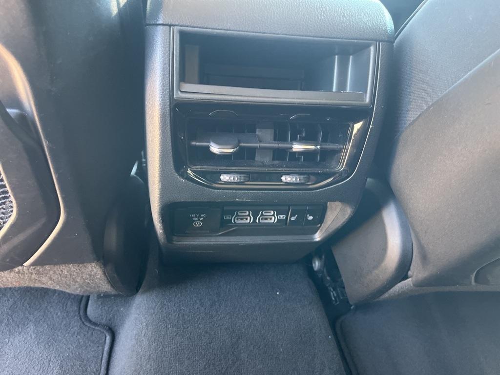 used 2024 Jeep Grand Cherokee car, priced at $36,500