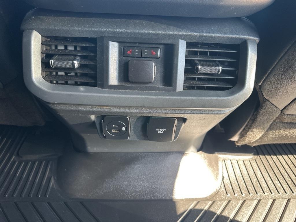 used 2021 Ford F-150 car, priced at $35,999