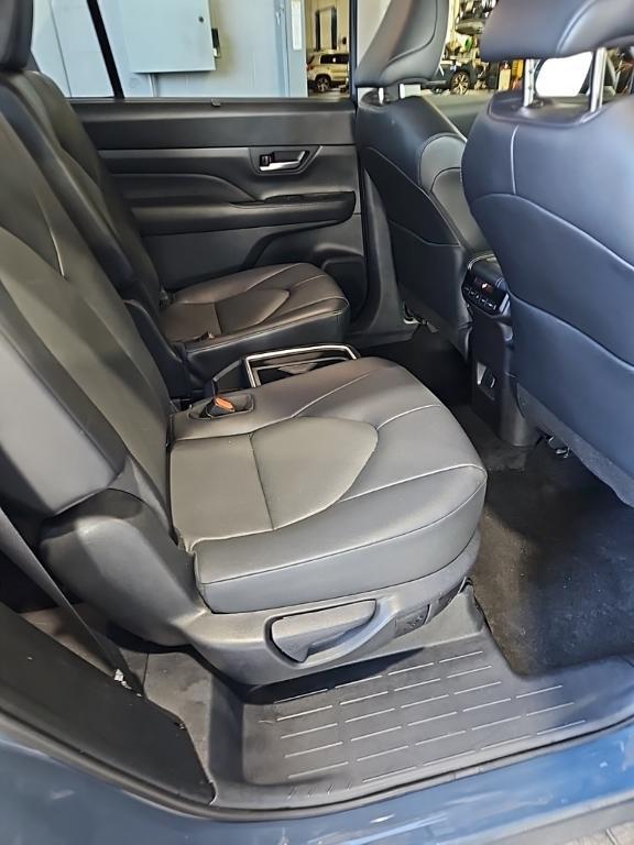 used 2025 Toyota Grand Highlander car, priced at $43,250
