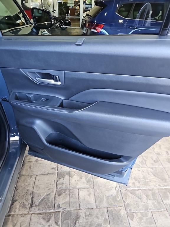 used 2025 Toyota Grand Highlander car, priced at $43,250