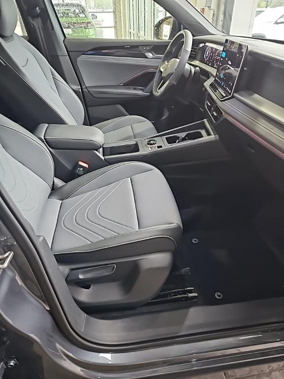 new 2026 Volkswagen Tiguan car, priced at $39,439