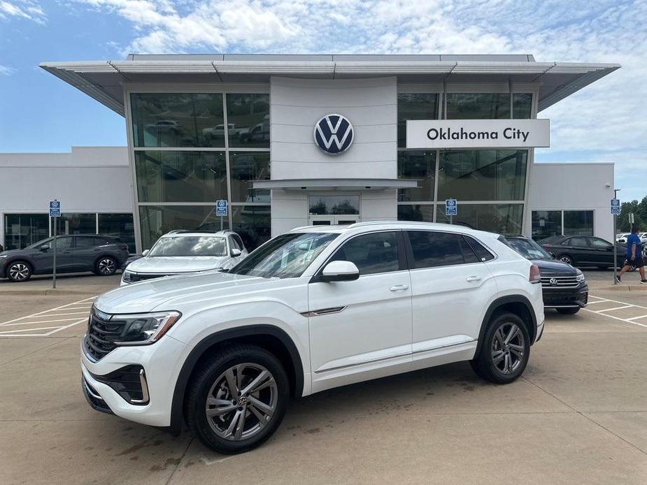 new 2024 Volkswagen Atlas Cross Sport car, priced at $47,494