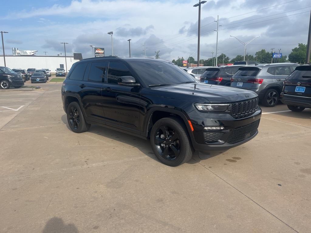 used 2024 Jeep Grand Cherokee car, priced at $38,500