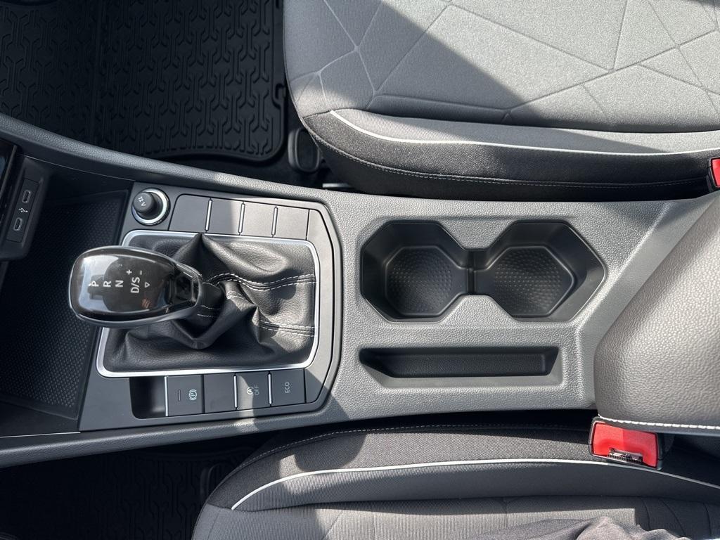 new 2025 Volkswagen Jetta car, priced at $24,111